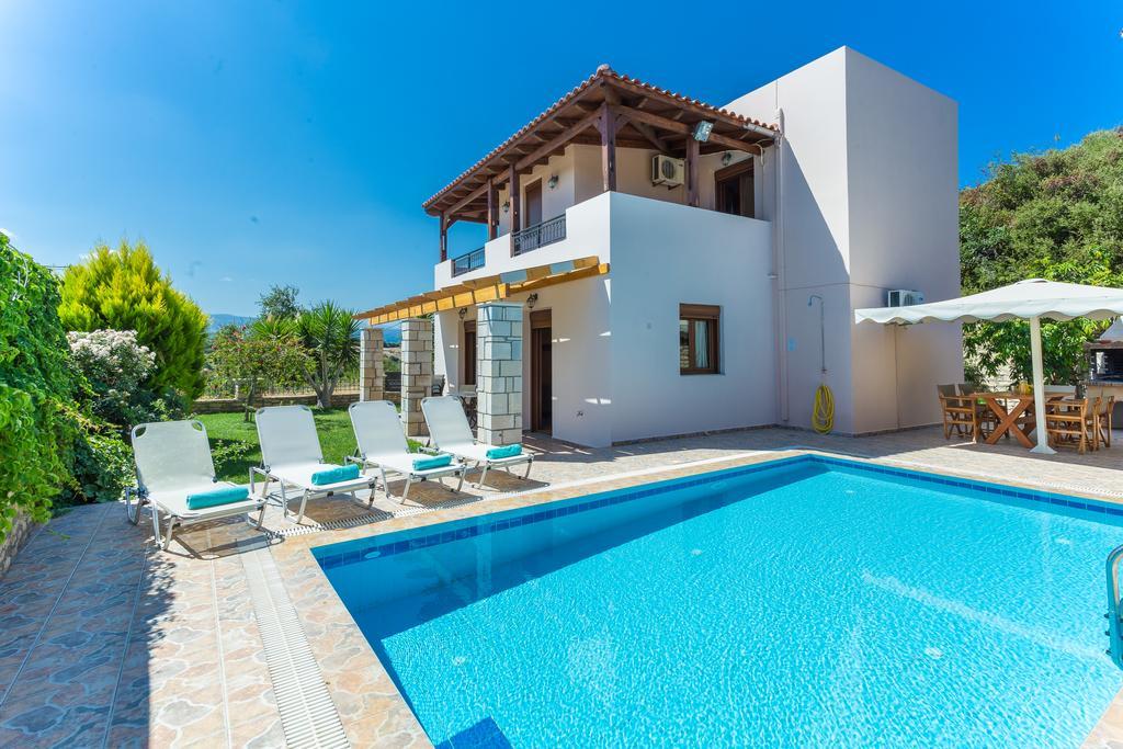 Villas Roumelí エクステリア 写真